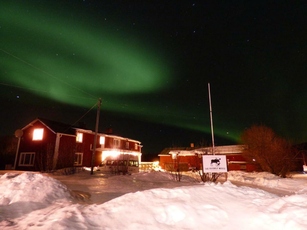 Hotel The Friendly Moose Overtornea Exterior foto